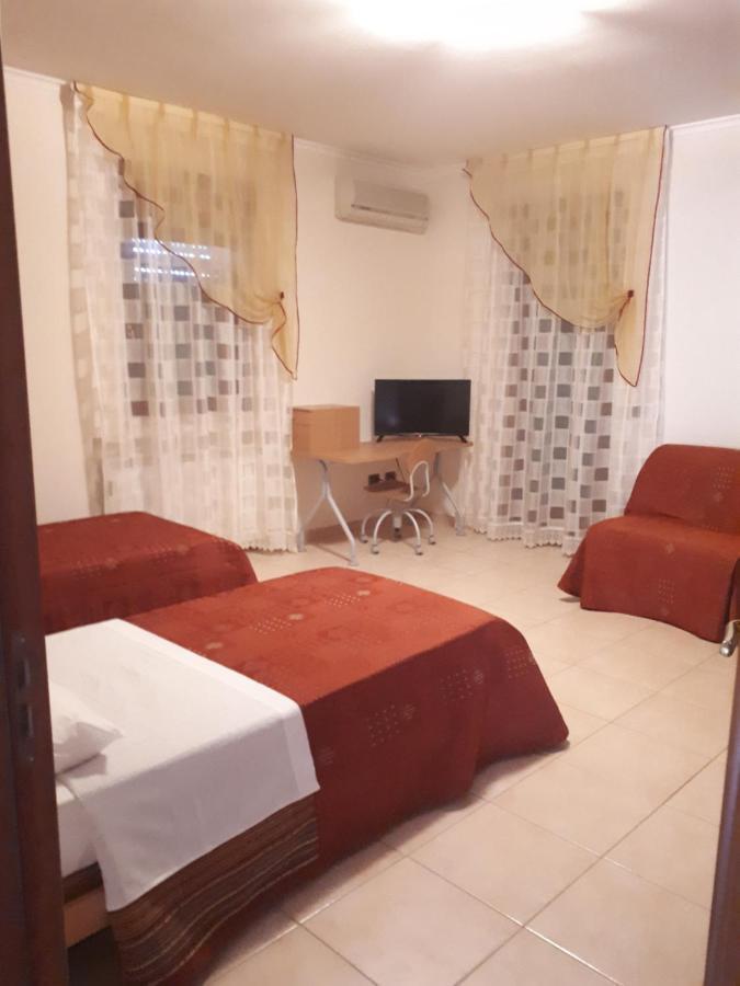 B&B Porta Del Gargano San Marco in Lamis Buitenkant foto