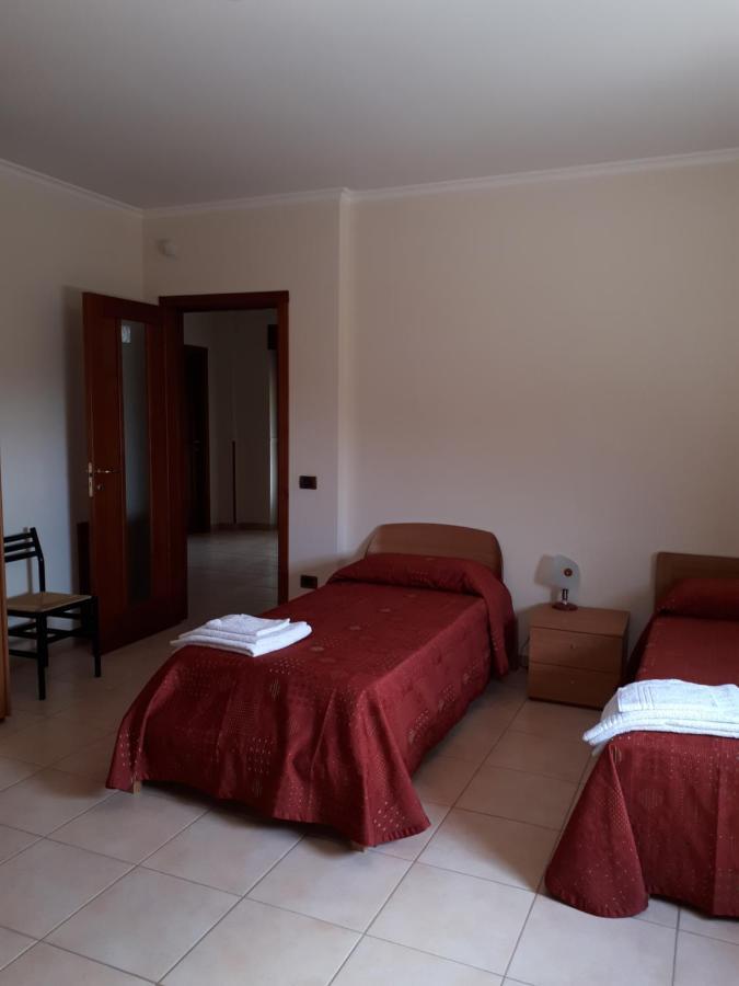 B&B Porta Del Gargano San Marco in Lamis Buitenkant foto